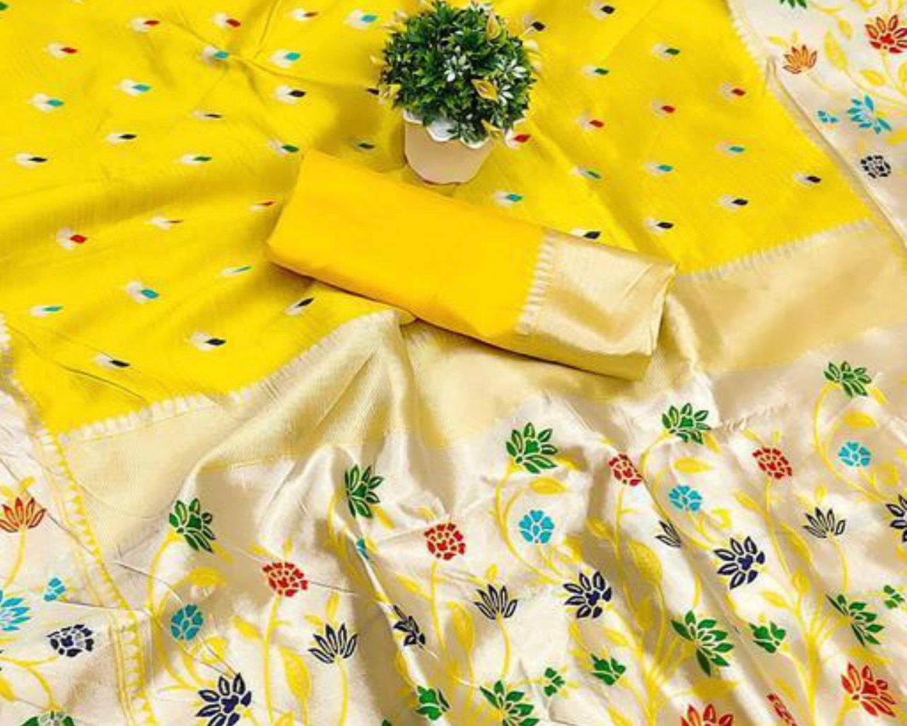 Murmurous Yellow Paithani Silk Saree With Propinquity Blouse Piece