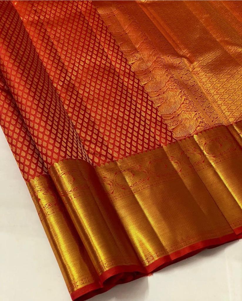 Lagniappe Red Kanjivaram Silk Saree with Magnetic Blouse Piece