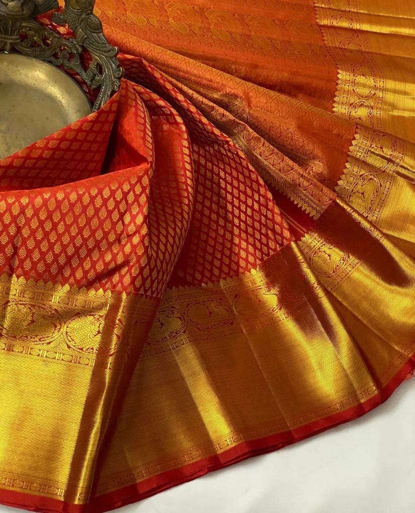 Lagniappe Red Kanjivaram Silk Saree with Magnetic Blouse Piece