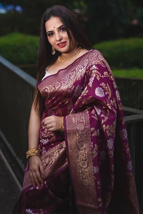 Load image into Gallery viewer, Forbearance Purple Soft Silk Saree With Scintilla Blouse Piece
