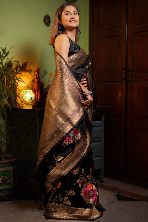 Load image into Gallery viewer, Charming Black Soft Banarasi Silk Saree With Hypnotic Blouse Piece
