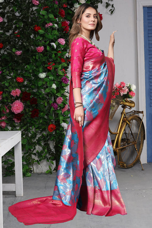 Load image into Gallery viewer, Fancifull Sky Kanjivaram Silk Saree With Twirling Blouse Piece
