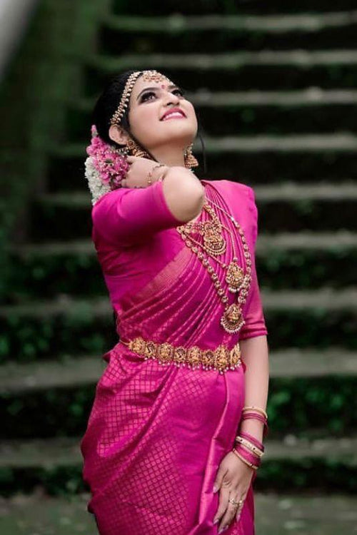 Load image into Gallery viewer, Lissome Dark Pink Soft Silk Saree With Epiphany Blouse Piece
