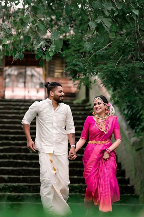 Load image into Gallery viewer, Lissome Dark Pink Soft Silk Saree With Epiphany Blouse Piece
