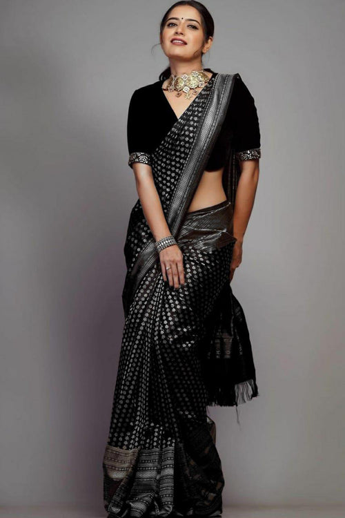 Shop Black Sarees Online Shopping India for Wedding – Sunasa