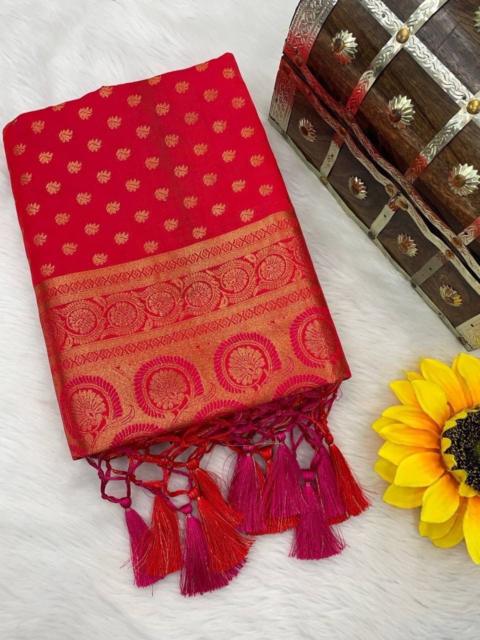 Bucolic Red Soft Banarasi Silk Saree With Angelic Blouse Piece