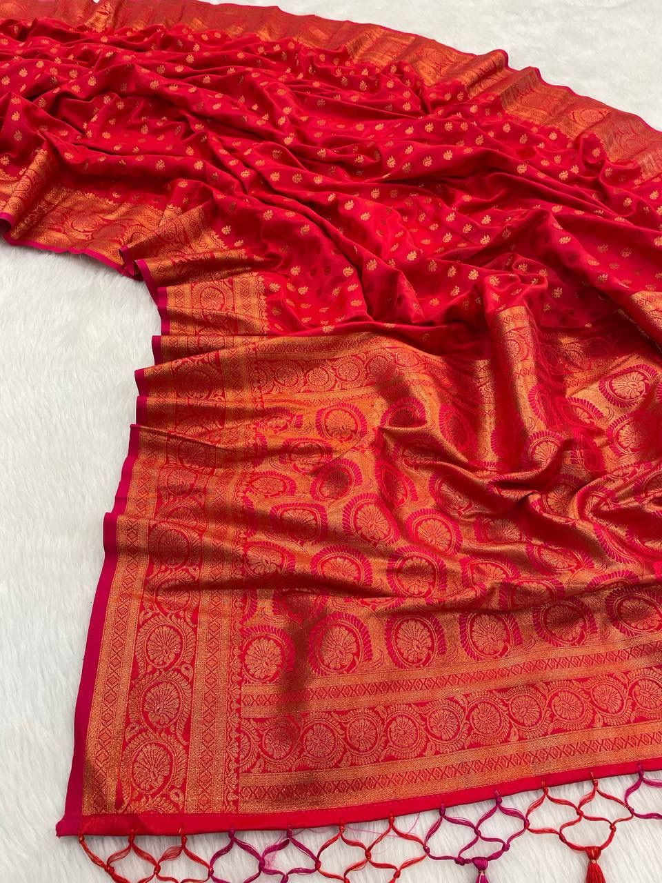 Bucolic Red Soft Banarasi Silk Saree With Angelic Blouse Piece