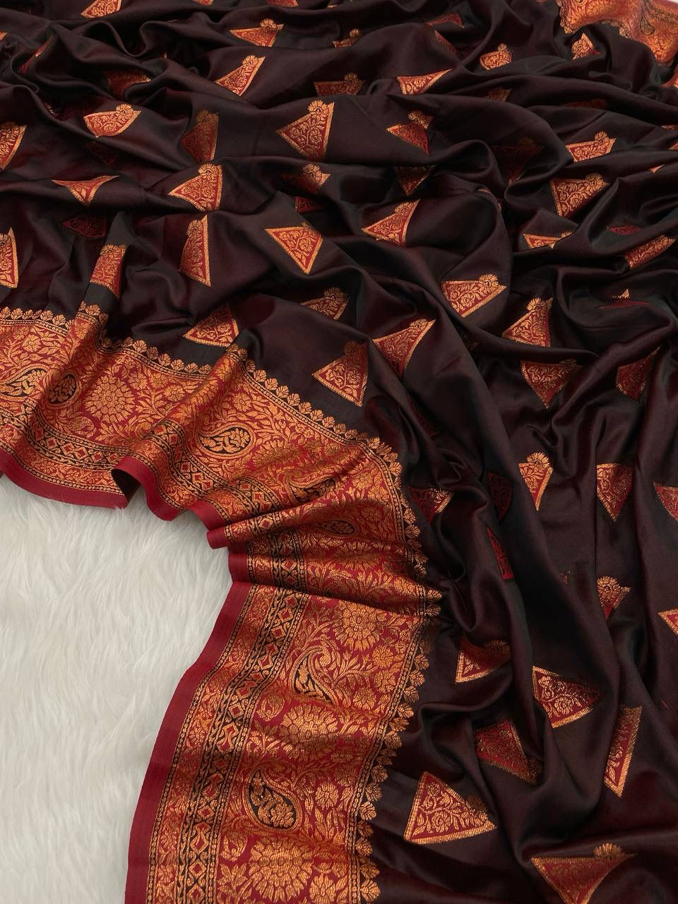 Designer Wine Soft Banarasi Silk Saree With Mesmeric Blouse Piece