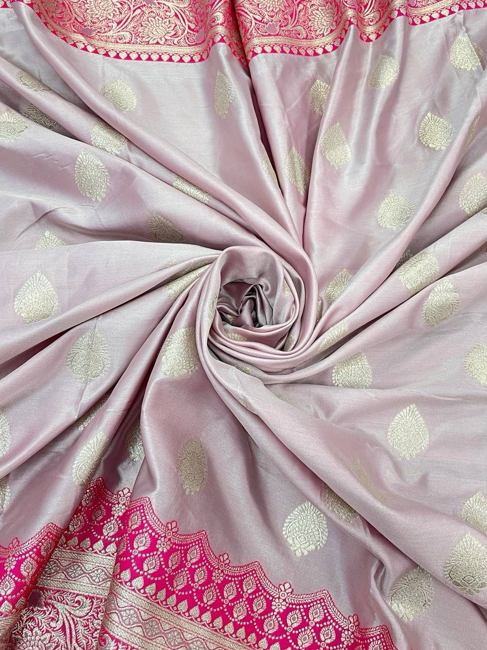 Tempting Baby Pink Soft Banarasi Silk Saree With Charismatic Blouse Piece