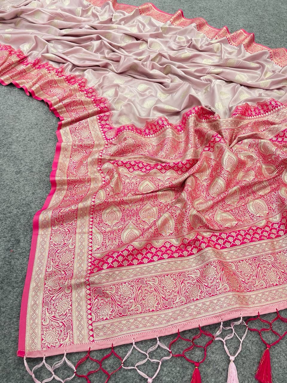 Tempting Baby Pink Soft Banarasi Silk Saree With Charismatic Blouse Piece