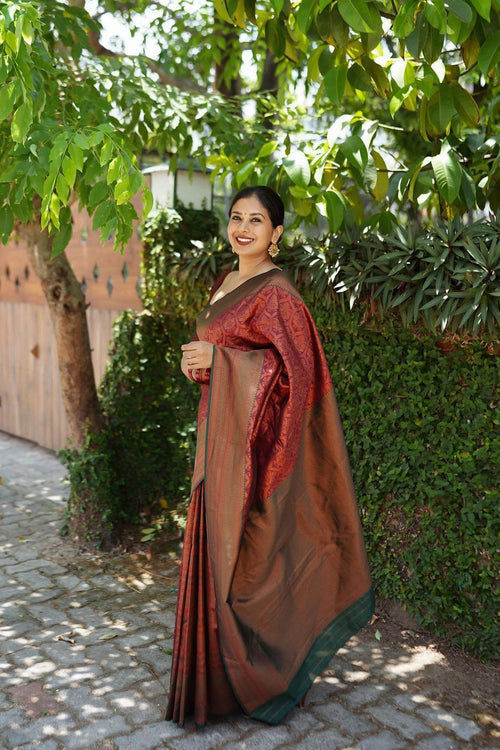 Load image into Gallery viewer, Gleaming Maroon Soft Silk Saree With Charming Blouse Piece
