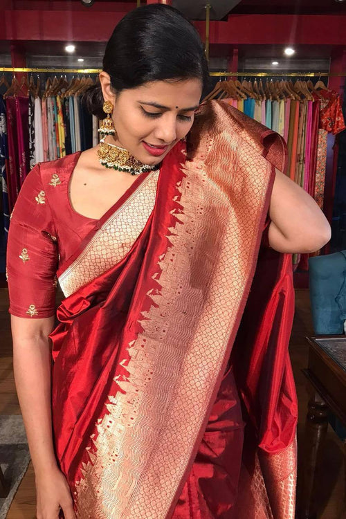 Load image into Gallery viewer, Dazzling Red Soft Silk Saree With Pretty Blouse Piece
