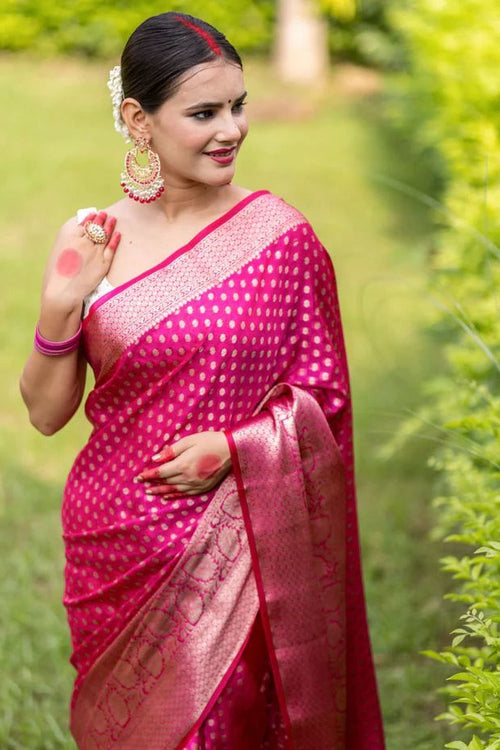 Load image into Gallery viewer, Attractive Dark Pink Soft Silk Saree With Classy Blouse Piece
