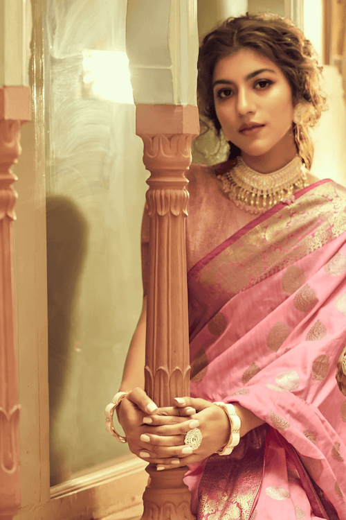 Load image into Gallery viewer, Scintilla Pink Soft Banarasi Silk Saree With Hypnotic Blouse Piece
