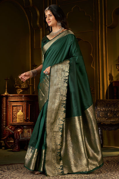 Blissful Dark Green Pure Banarasi Silk Saree With Capricious Blouse Piece