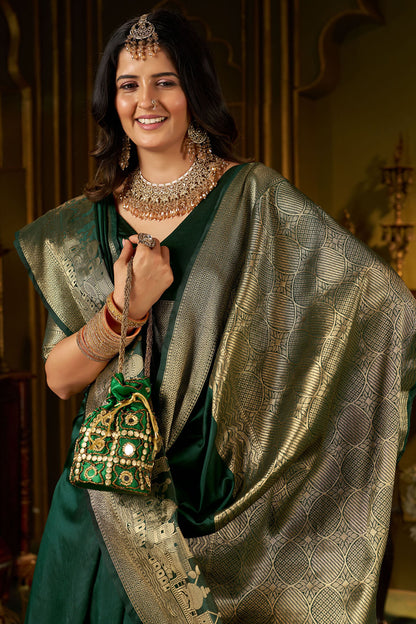 Blissful Dark Green Pure Banarasi Silk Saree With Capricious Blouse Piece