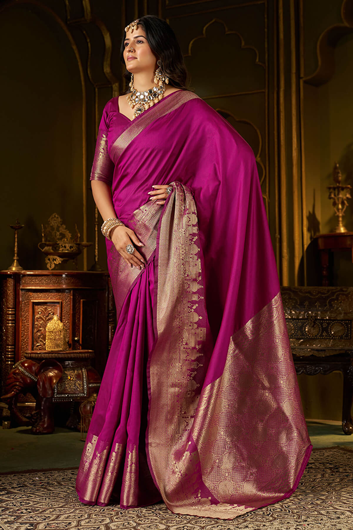 Eclat Magenta Pure Banarasi Silk Saree With Adorable Blouse Piece