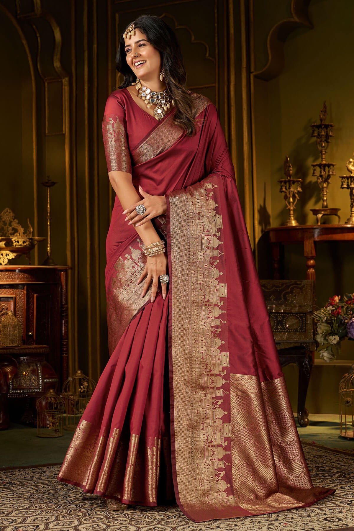 Tantalizing Maroon Pure Banarasi Silk Saree With Grandiose Blouse Piece