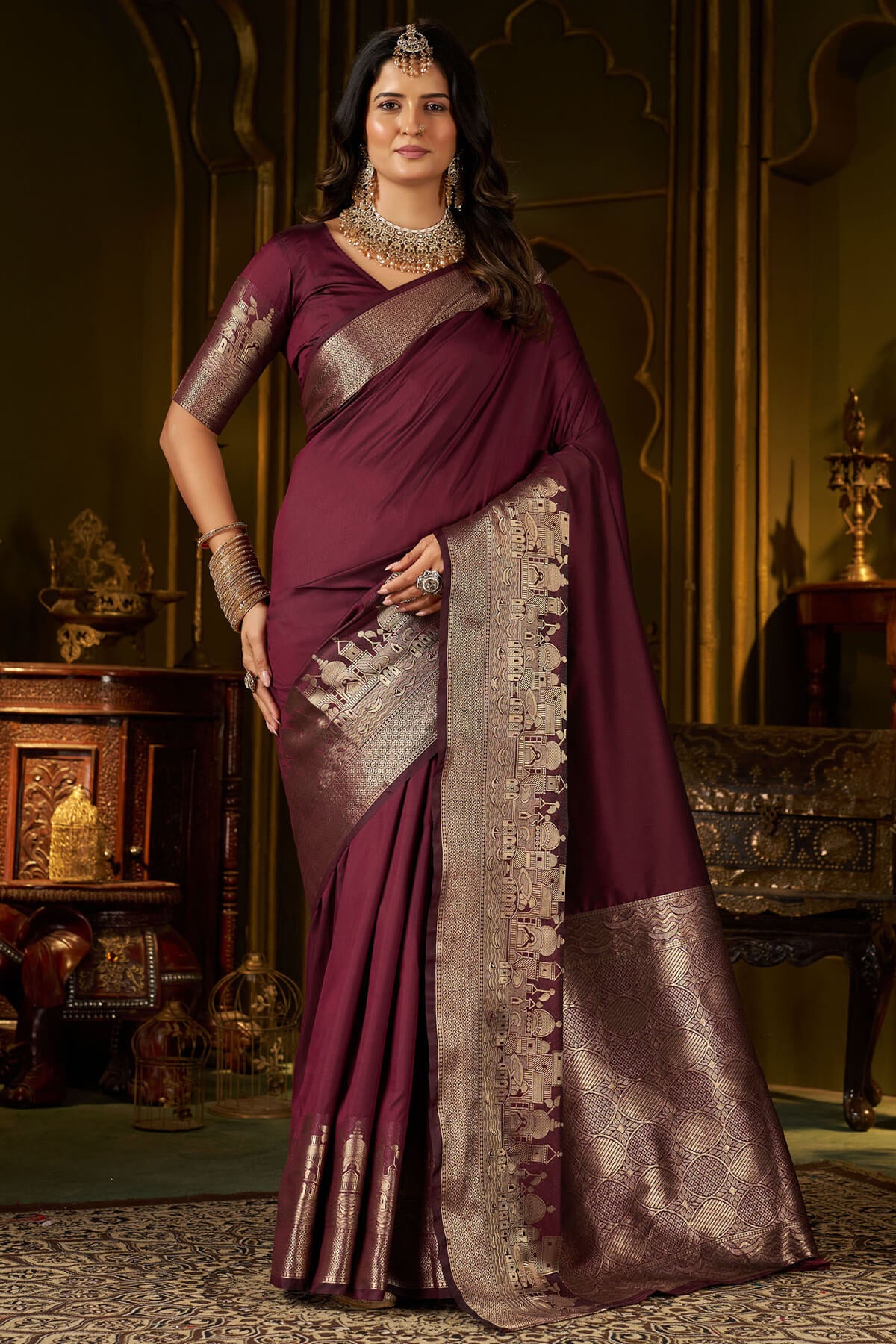 Scrupulous Wine Pure Banarasi Silk Saree With Opulent Blouse Piece
