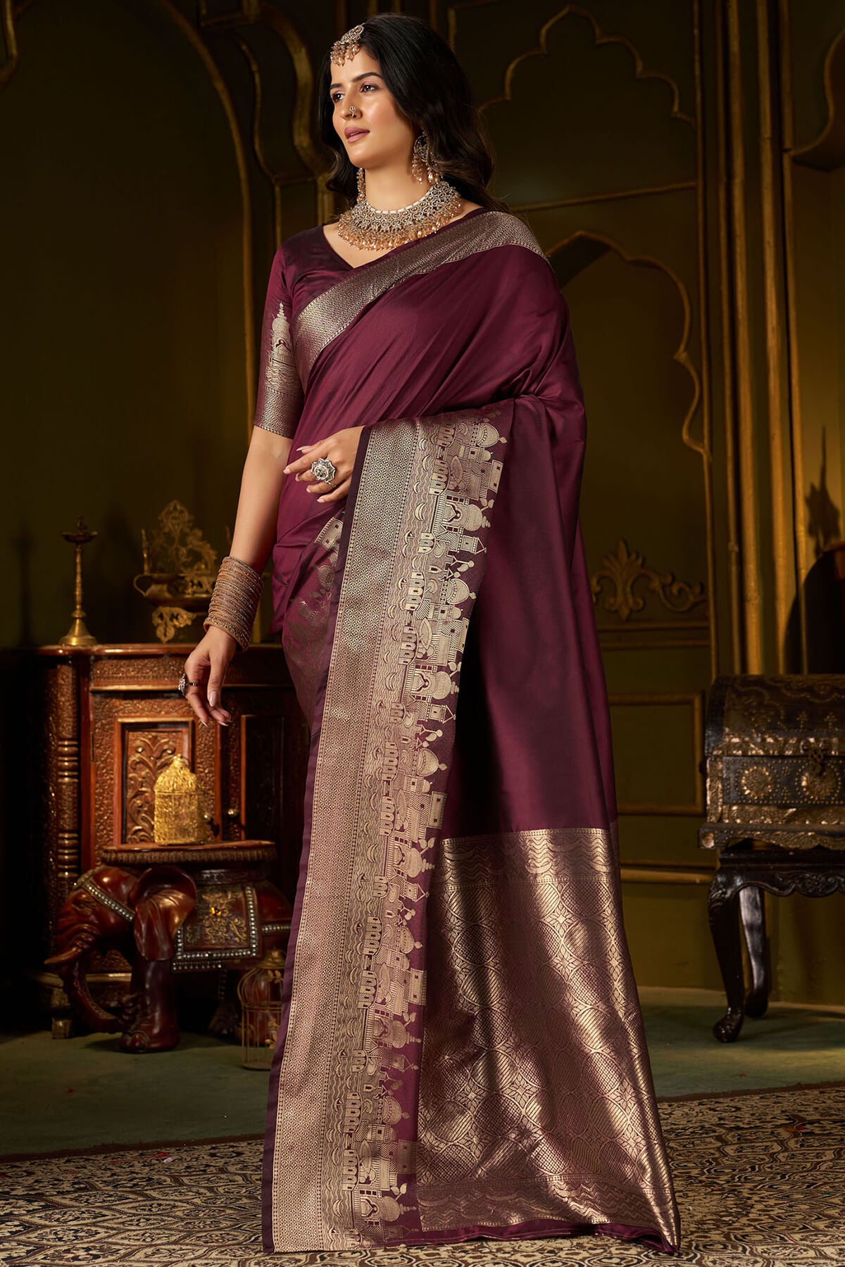 Scrupulous Wine Pure Banarasi Silk Saree With Opulent Blouse Piece