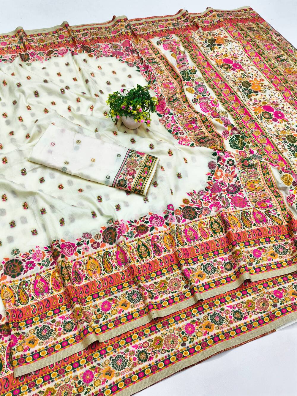 Majesty Beige Nylon Dola Pashmina Saree With Innovative Blouse Piece