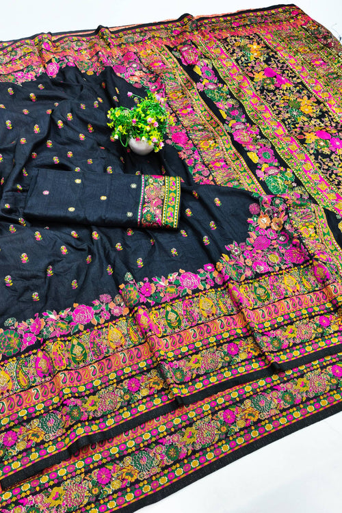 Load image into Gallery viewer, Palimpsest Black Nylon Dola Pashmina Saree With Classy Blouse Piece
