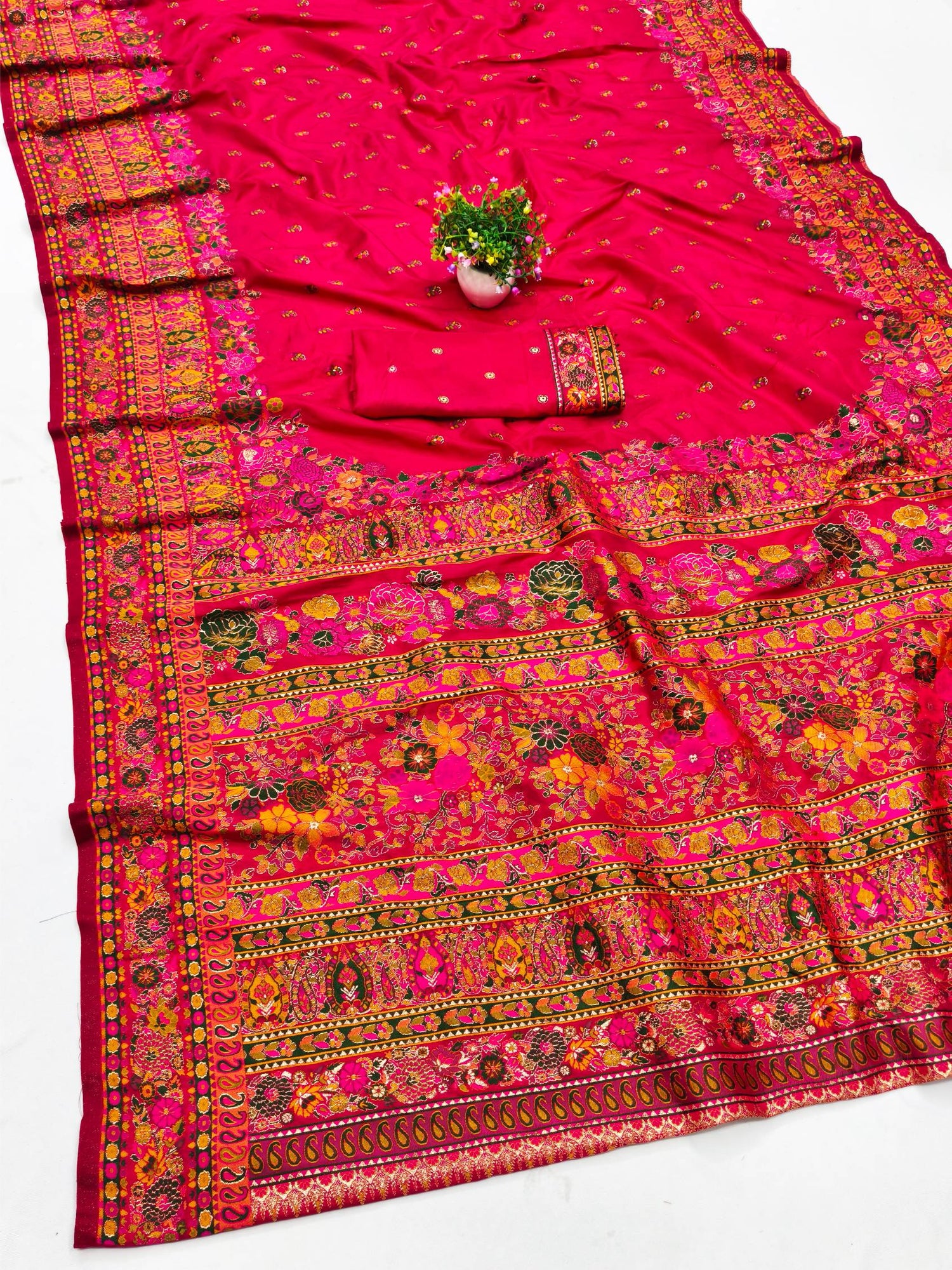 Winsome Dark Pink Nylon Dola Pashmina Saree With Evanescent Blouse Piece