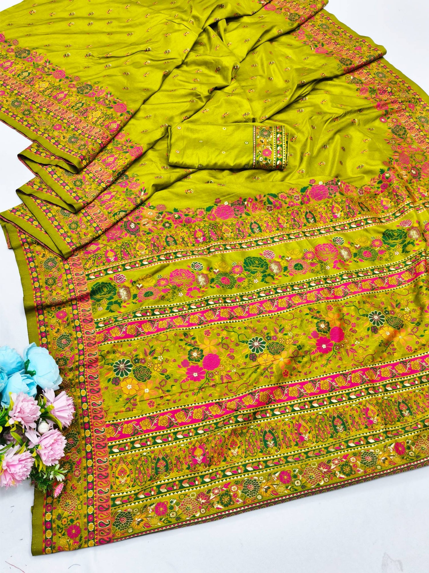 Ethnic Mehandi Nylon Dola Pashmina Saree With Quixotic Blouse Piece