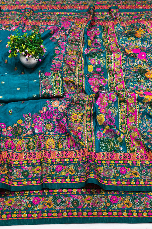 Load image into Gallery viewer, Pretty Rama Nylon Dola Pashmina Saree With Piquant Blouse Piece
