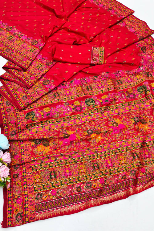 Load image into Gallery viewer, Improbable Red Nylon Dola Pashmina Saree With Sonorous Blouse Piece
