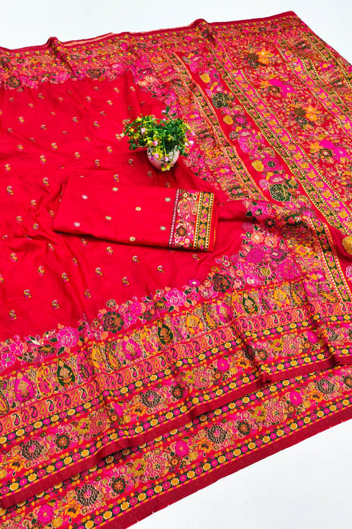 Load image into Gallery viewer, Improbable Red Nylon Dola Pashmina Saree With Sonorous Blouse Piece
