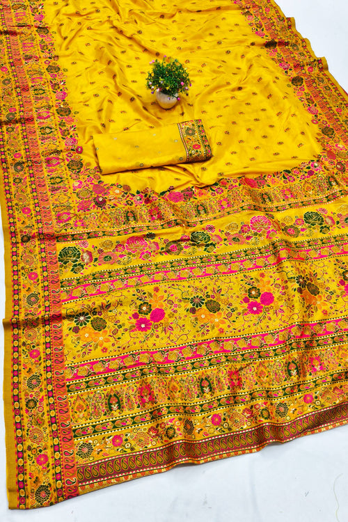 Load image into Gallery viewer, Grandiose Yellow Nylon Dola Pashmina Saree With Eclat Blouse Piece
