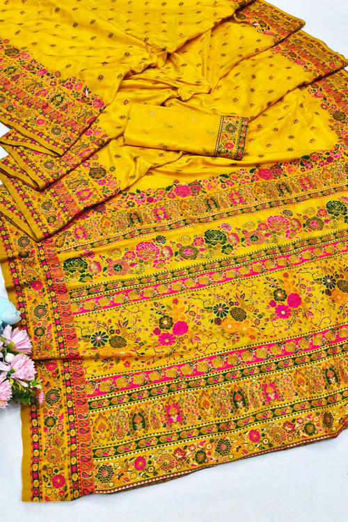 Load image into Gallery viewer, Grandiose Yellow Nylon Dola Pashmina Saree With Eclat Blouse Piece
