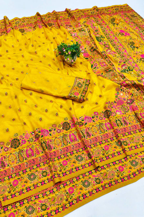 Load image into Gallery viewer, Grandiose Yellow Nylon Dola Pashmina Saree With Eclat Blouse Piece
