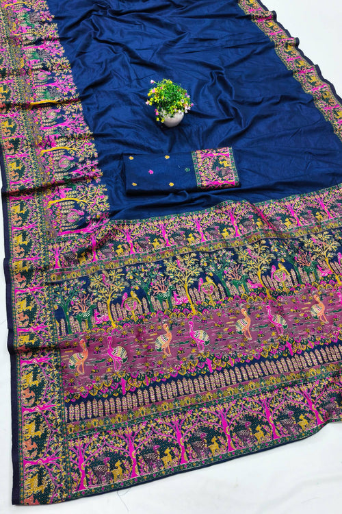 Load image into Gallery viewer, Symmetrical Navy Blue Nylon Dola Pashmina Saree With Propinquity Blouse Piece
