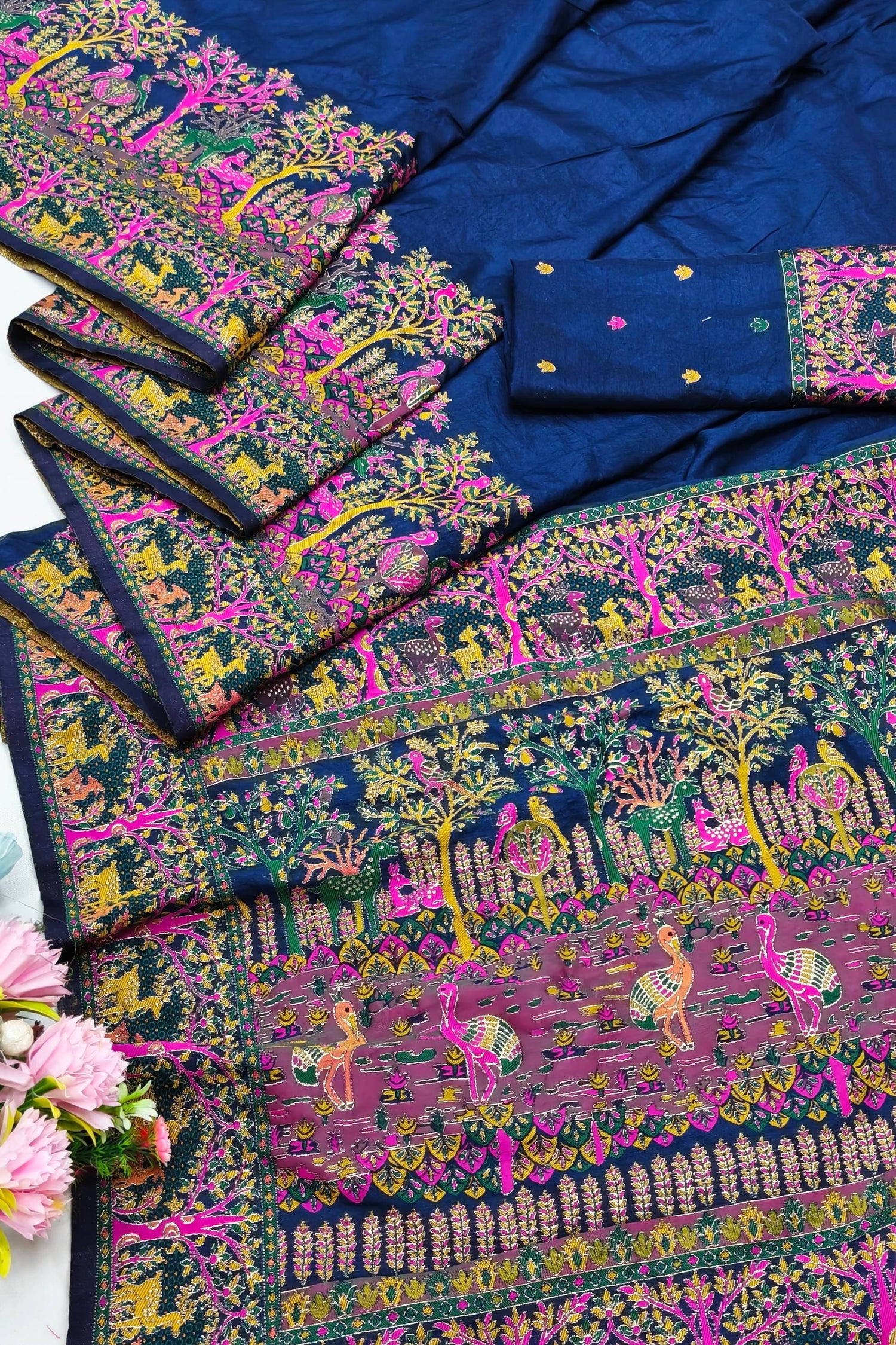 Symmetrical Navy Blue Nylon Dola Pashmina Saree With Propinquity Blouse Piece