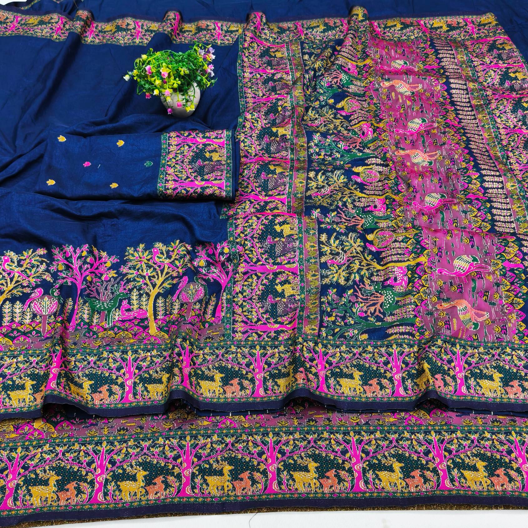 Symmetrical Navy Blue Nylon Dola Pashmina Saree With Propinquity Blouse Piece