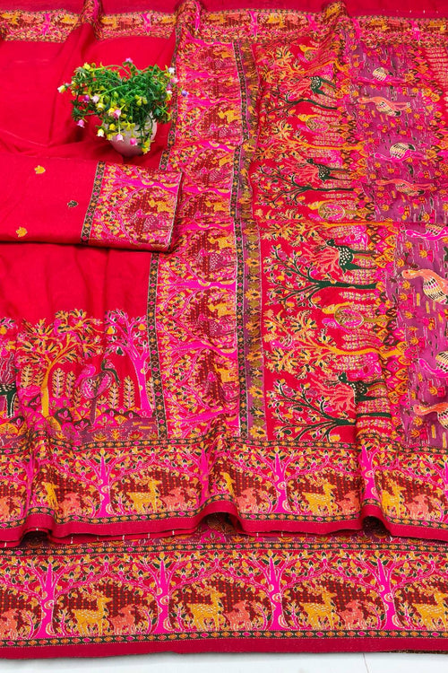 Load image into Gallery viewer, Woebegone Red Nylon Dola Pashmina Saree With Redolent Blouse Piece
