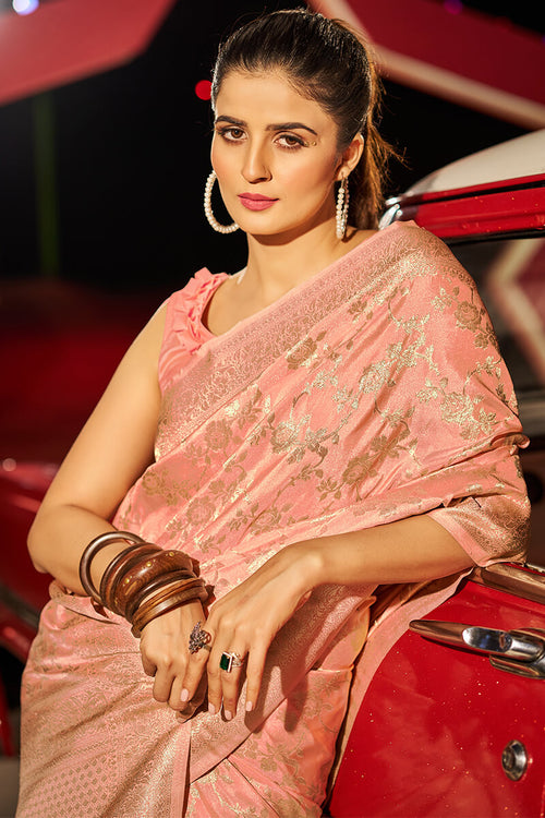 Load image into Gallery viewer, Skinny Peach Soft Banarasi Silk Saree With Sophisticated Blouse Piece
