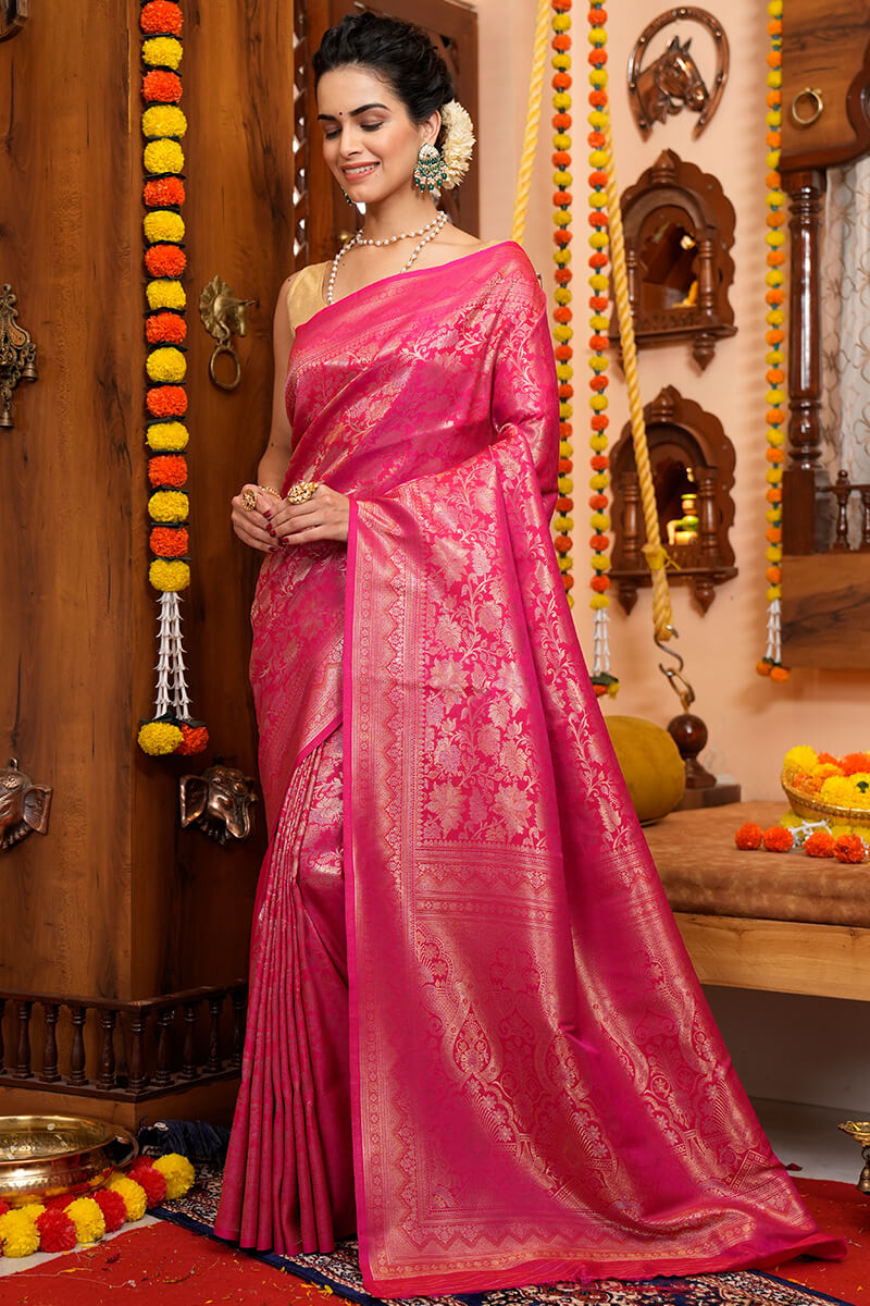 Inspiring Pink Soft Silk Saree With Desuetude Blouse Piece