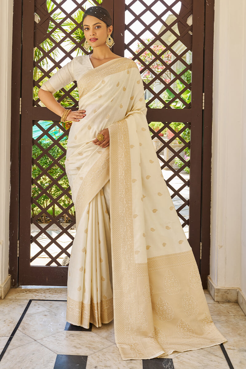 Evocative Beige Kanjivaram Silk Saree With Dissemble Blouse Piece