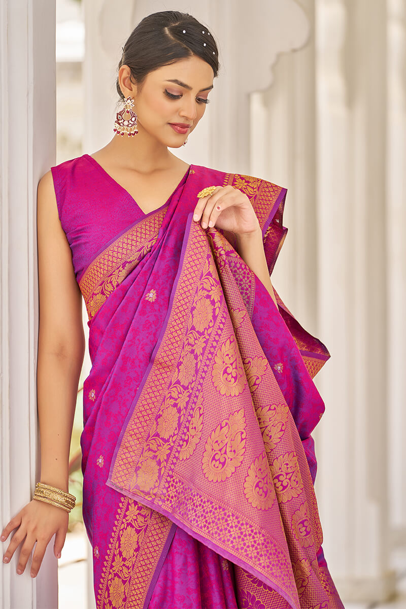 Traditional Purple Kanjivaram Silk Saree With Inspiring Blouse Piece