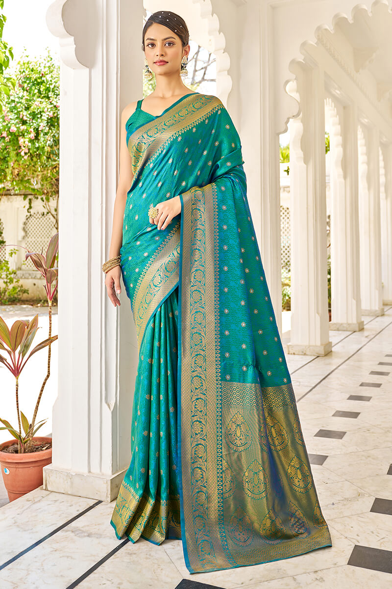 Preferable Rama Kanjivaram Silk Saree With Majesty Blouse Piece