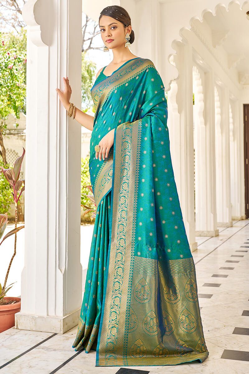 Preferable Rama Kanjivaram Silk Saree With Majesty Blouse Piece