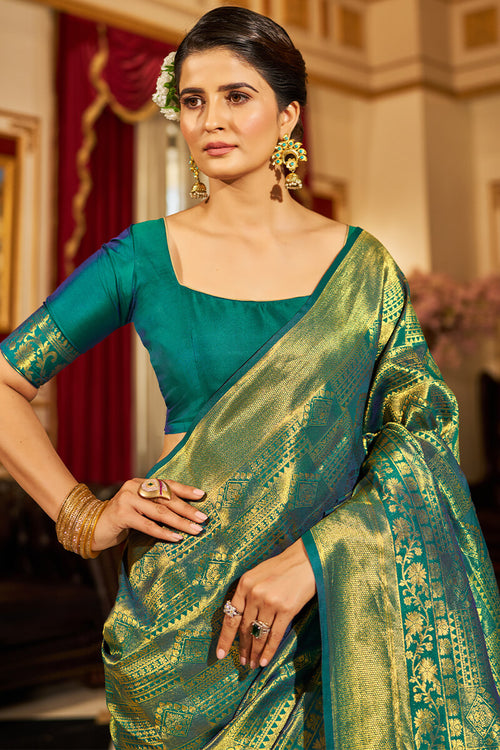 Load image into Gallery viewer, Demure Rama Kanjivaram Silk Saree With Evocative Blouse Piece
