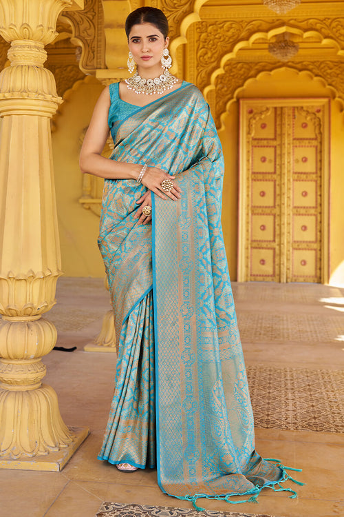 Load image into Gallery viewer, Comely Firozi Kanjivaram Silk Saree With Epiphany Blouse Piece
