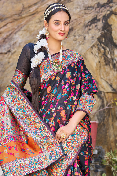 Load image into Gallery viewer, Groovy Black Pashmina saree With Scrumptious Blouse Piece
