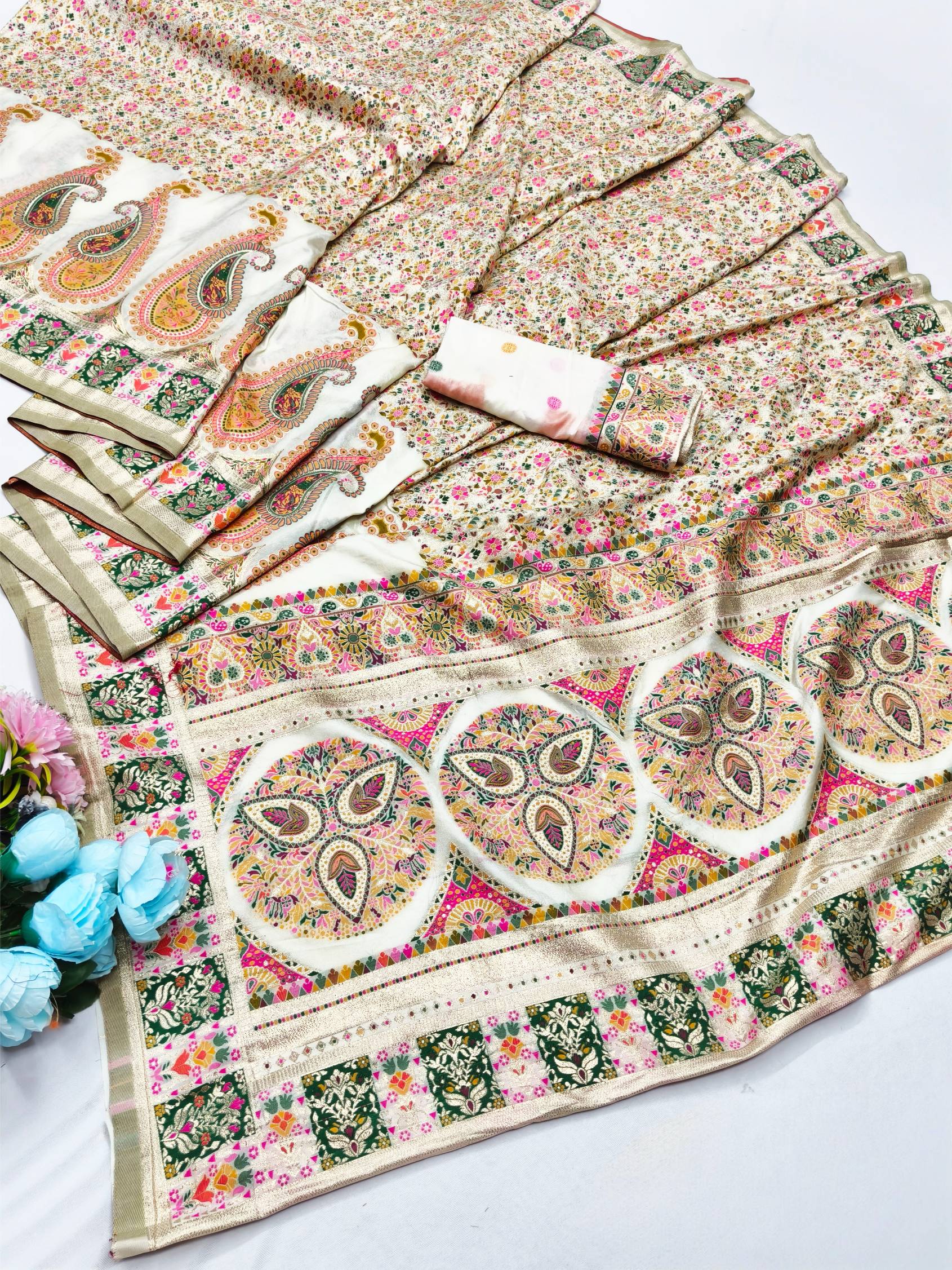 Stunner Beige Nylon Dola Pashmina Saree With Fragrant Blouse Piece