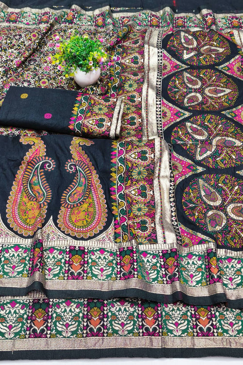 Load image into Gallery viewer, Alluring Black Nylon Dola Pashmina Saree With Fancifull Blouse Piece
