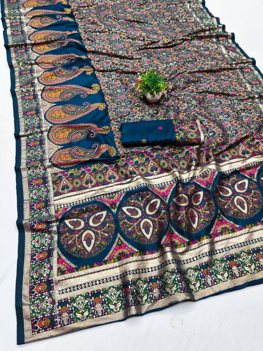 Trendy Blue Nylon Dola Pashmina Saree With Precious Blouse Piece